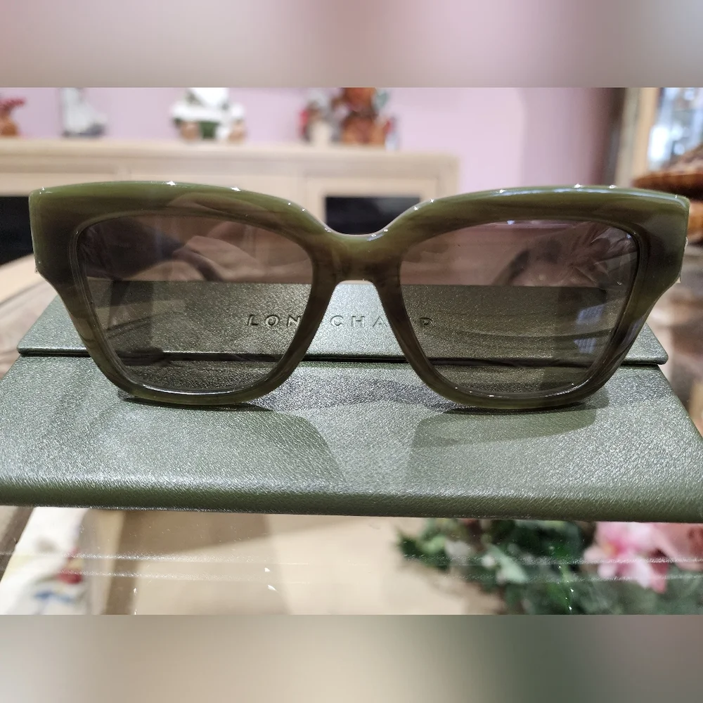 Longchamp Green Sunglasses Nrw With Case